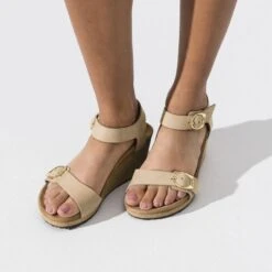 Soley Ring-Buckle Nubuck Leather -Sandal Stride Sales 1018421 f closeup f