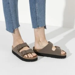 Arizona Grooved Birko-Flor -Sandal Stride Sales 1019528 f closeup f