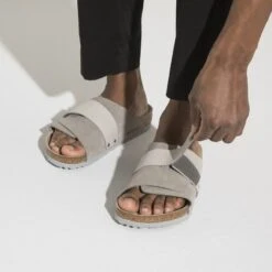 Birkenstock Kyoto Nubuck/Suede Leather 19 Birkenstock Kyoto Nubuck/Suede Leather -Sandal Stride Sales 1020724 detail 8